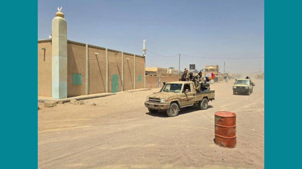 Les rebelles touaregs de l’Azawad paradent à Kidal après le départ des Russes