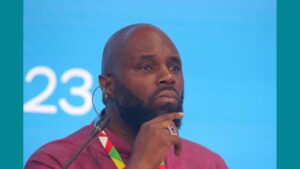 L’activiste Kemi Seba patricipant au sommet Russie Afrique de Saint Pétersbourg, en 2023 (© SOPA Images/SIPA)