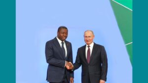 Faure Essozimna Gnassingbé et Vladimir Poutine à Moscou en novembre 2025